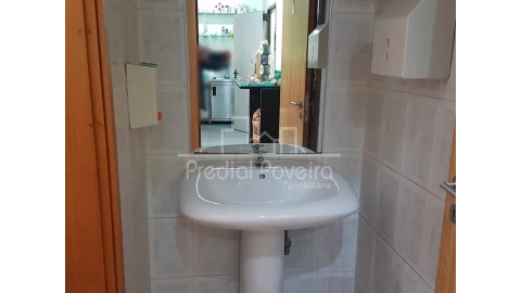 Loja para Cedência de Quotas em Póvoa de Varzim, Beiriz e Argivai