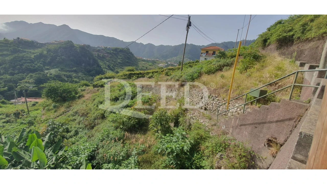 Terreno para Venda em Porto da Cruz Foto 4