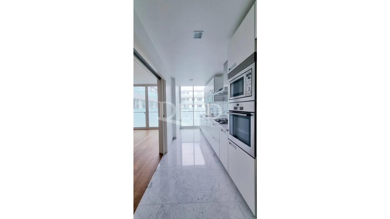 Apartamento T4 para Venda em Funchal (Se) Foto 6