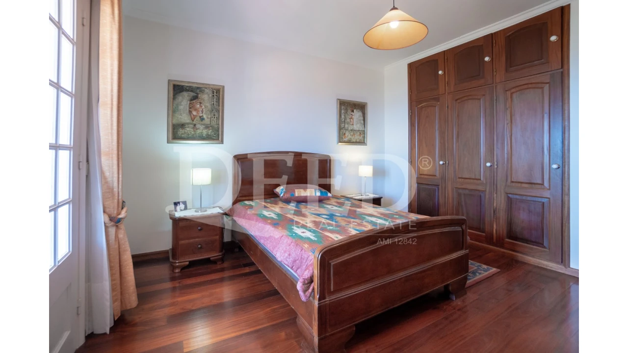 Moradia T4 para Venda em Agua de Pena Foto 15