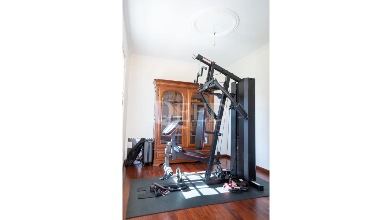 Moradia T4 para Venda em Agua de Pena Foto 20