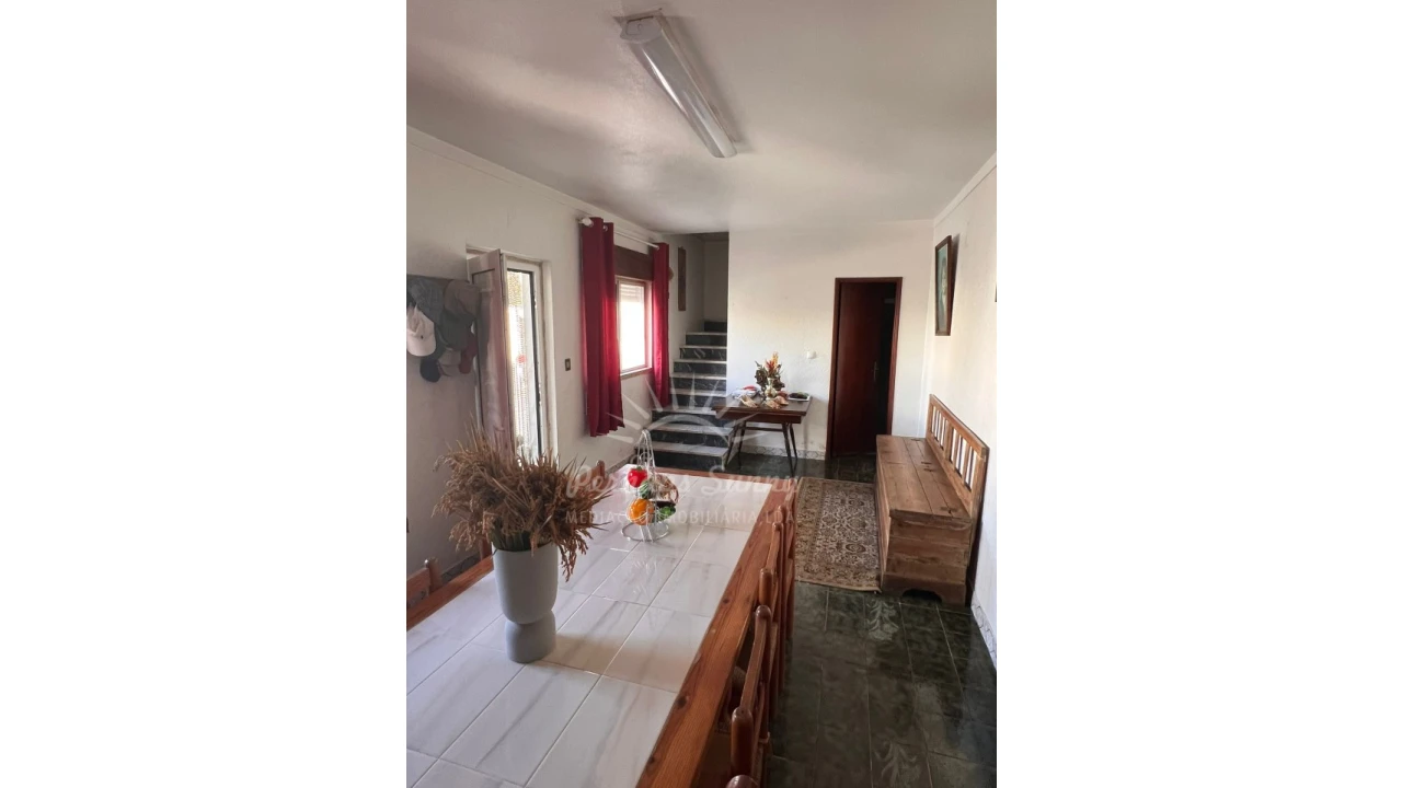 Moradia T4 para Venda em Carvalhal Foto 9