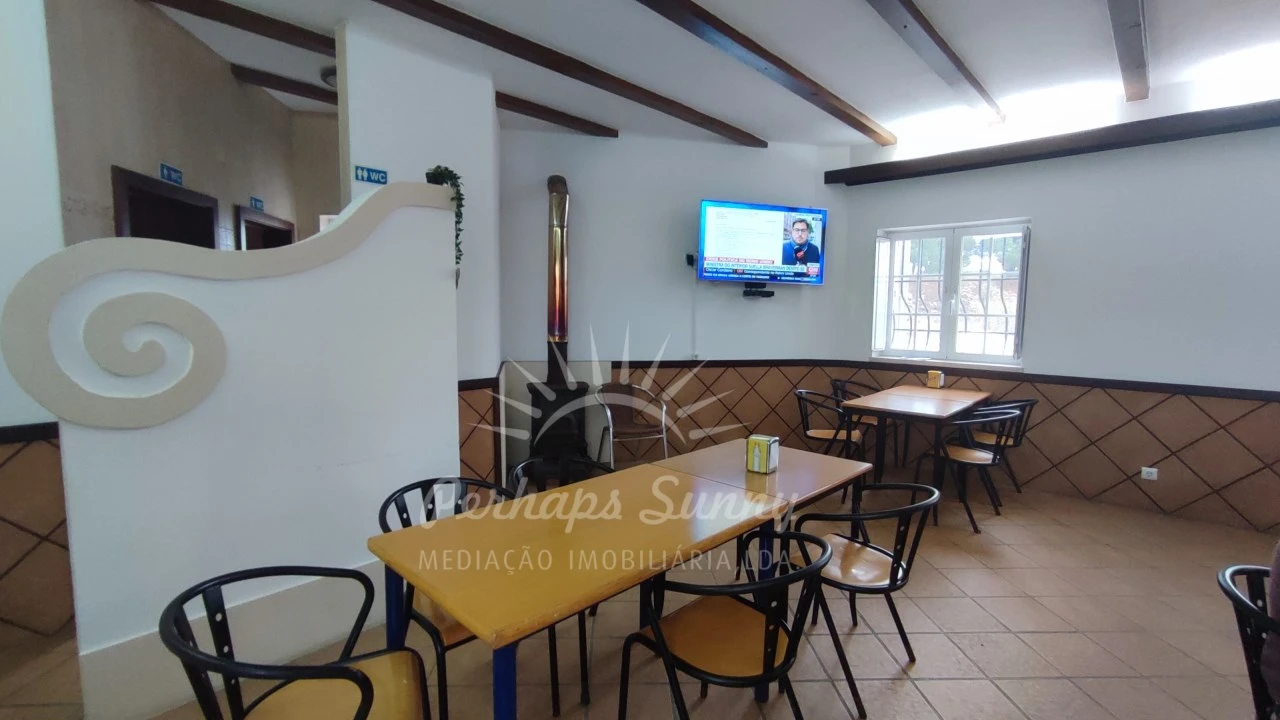 Moradia T3 para Venda em Santa Maria do Castelo e Santiago e Santa Susana Foto 8