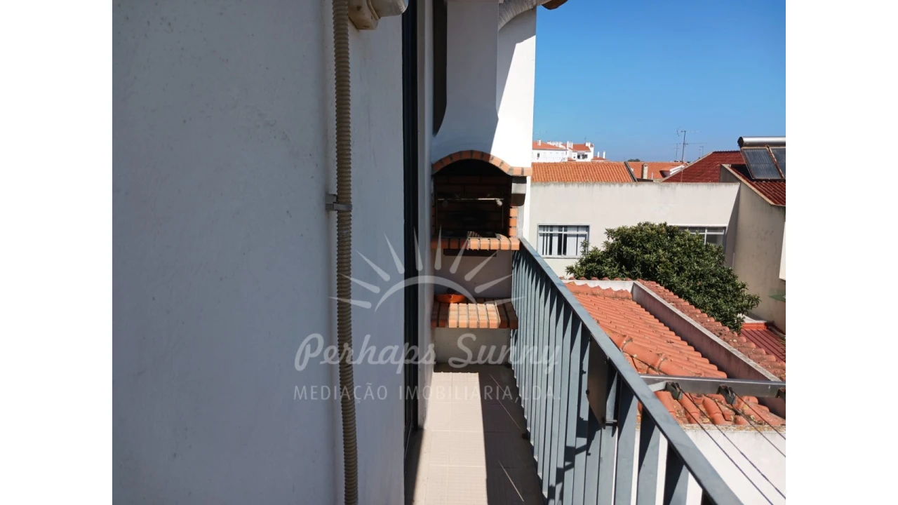 Apartamento T2 para Venda em Grândola e Santa Margarida da Serra Foto 11
