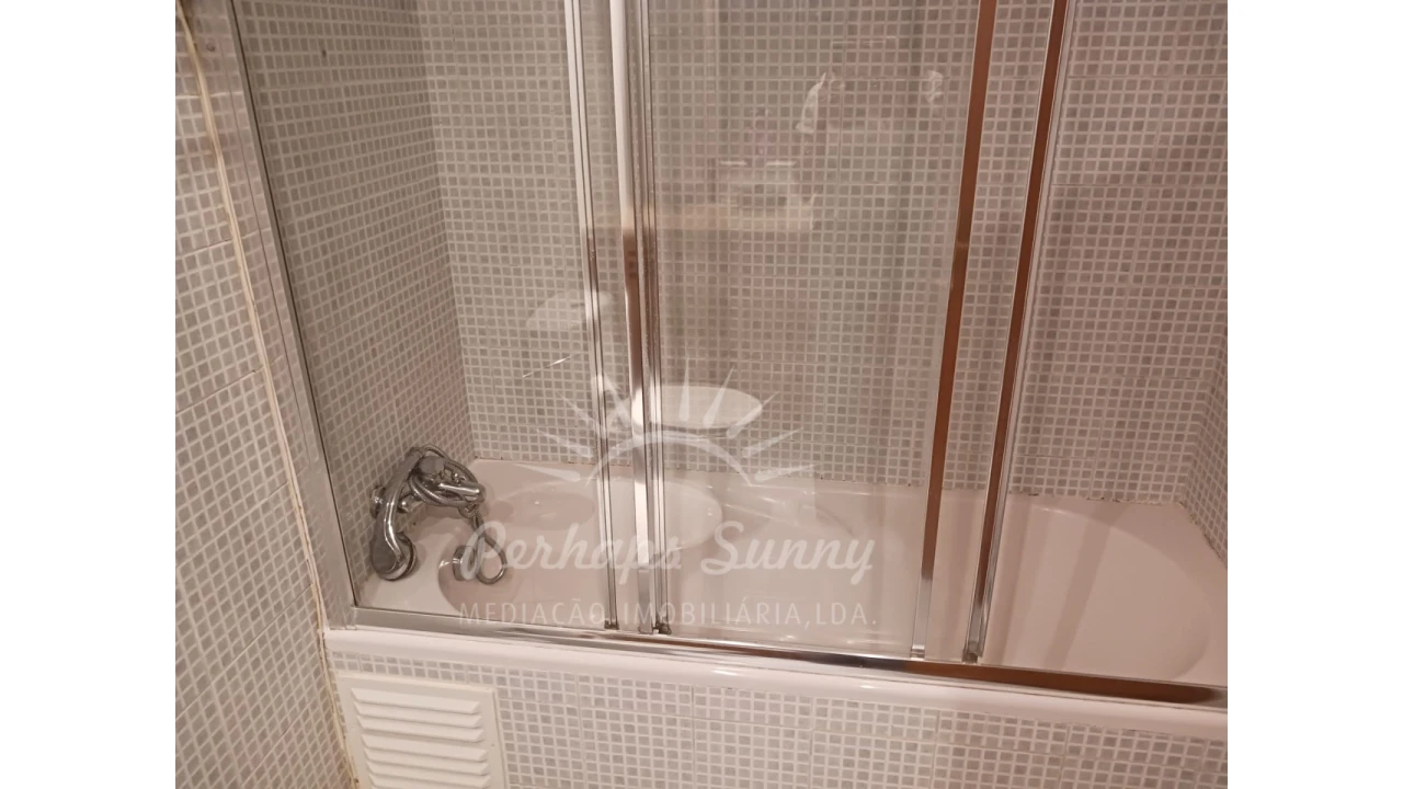 Apartamento T2 para Venda em Grândola e Santa Margarida da Serra Foto 18