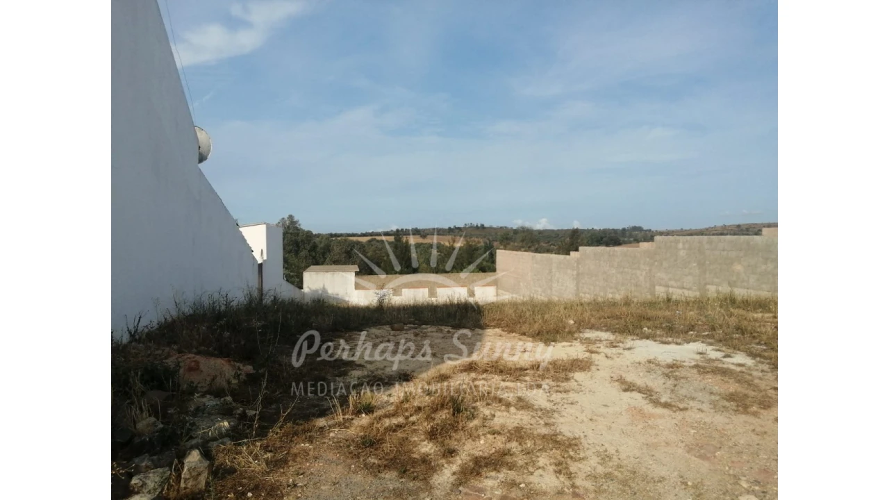 Terreno para Venda em Azinheira dos Barros e São Mamede do Sádão Foto 1