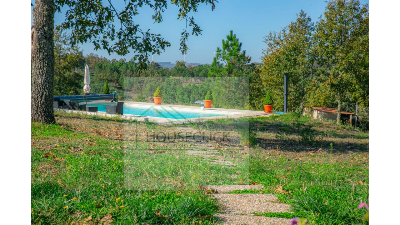 Quinta T5 para Venda em Sabugal e Aldeia de Santo António Foto 7