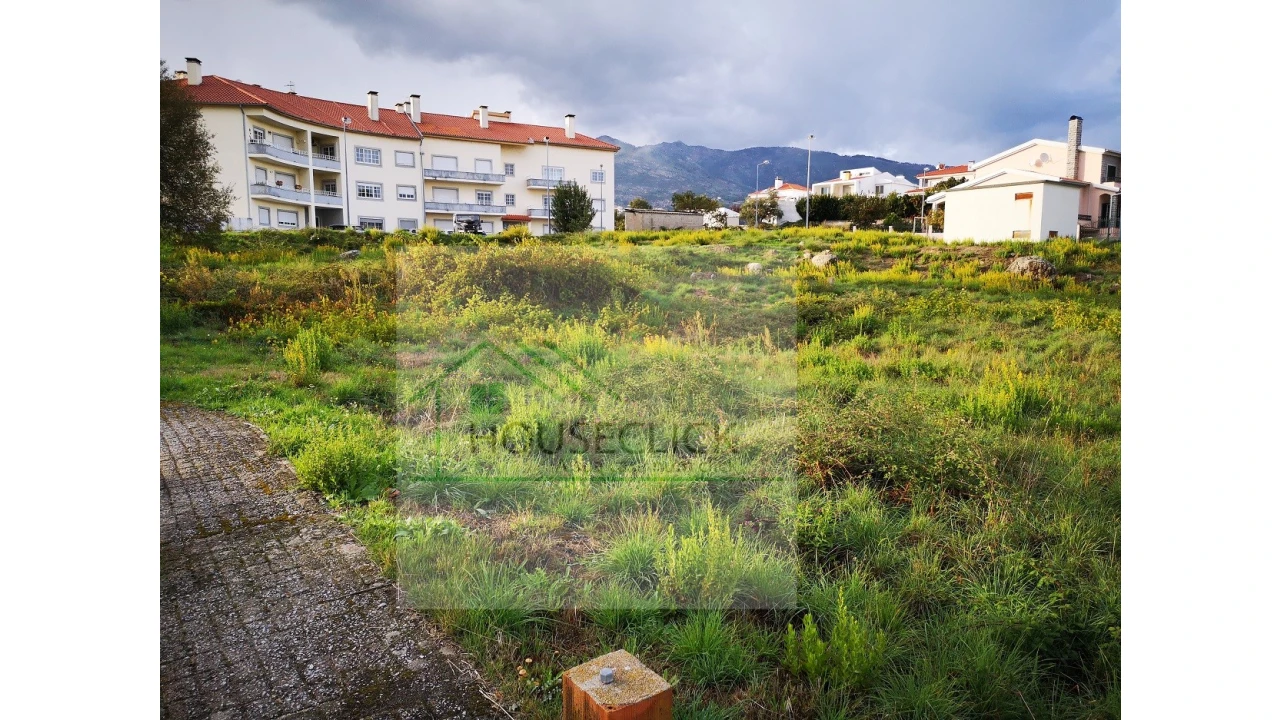 Terreno para Venda em Covilhã e Canhoso Foto 1