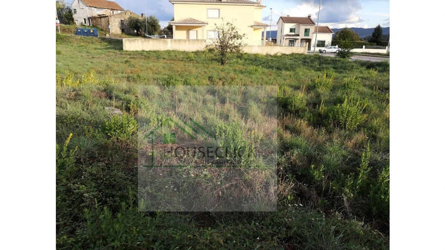 Terreno para Venda em Covilhã e Canhoso Foto 4