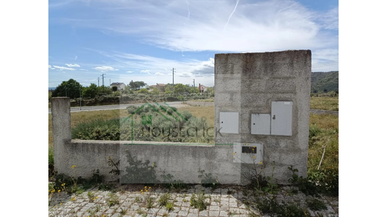 Terreno para Venda em Belmonte e Colmeal da Torre Foto 1