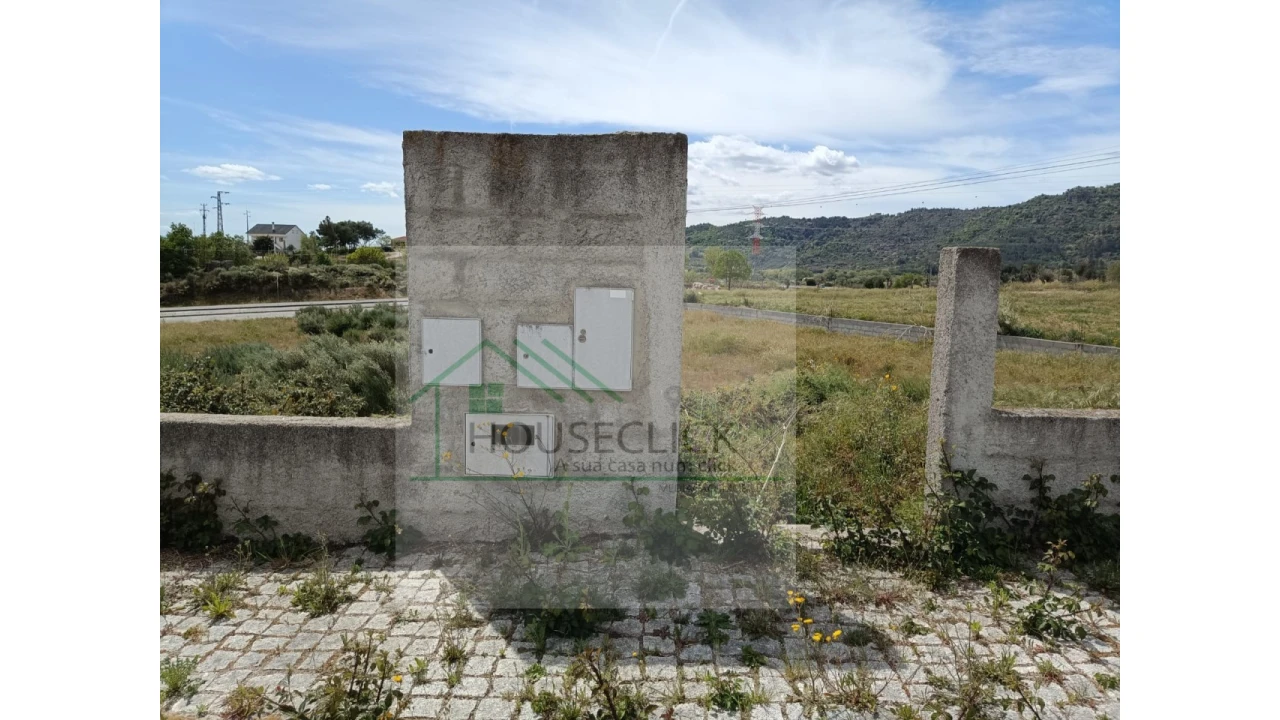 Terreno para Venda em Belmonte e Colmeal da Torre Foto 2