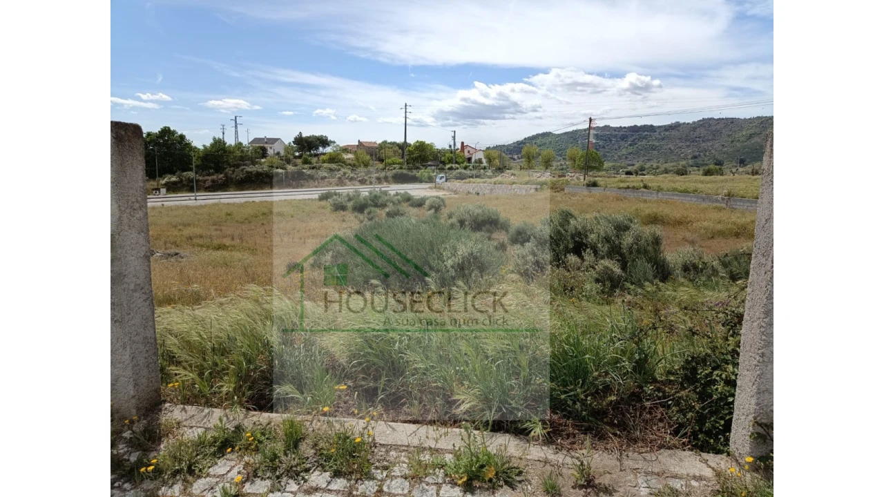 Terreno para Venda em Belmonte e Colmeal da Torre Foto 3
