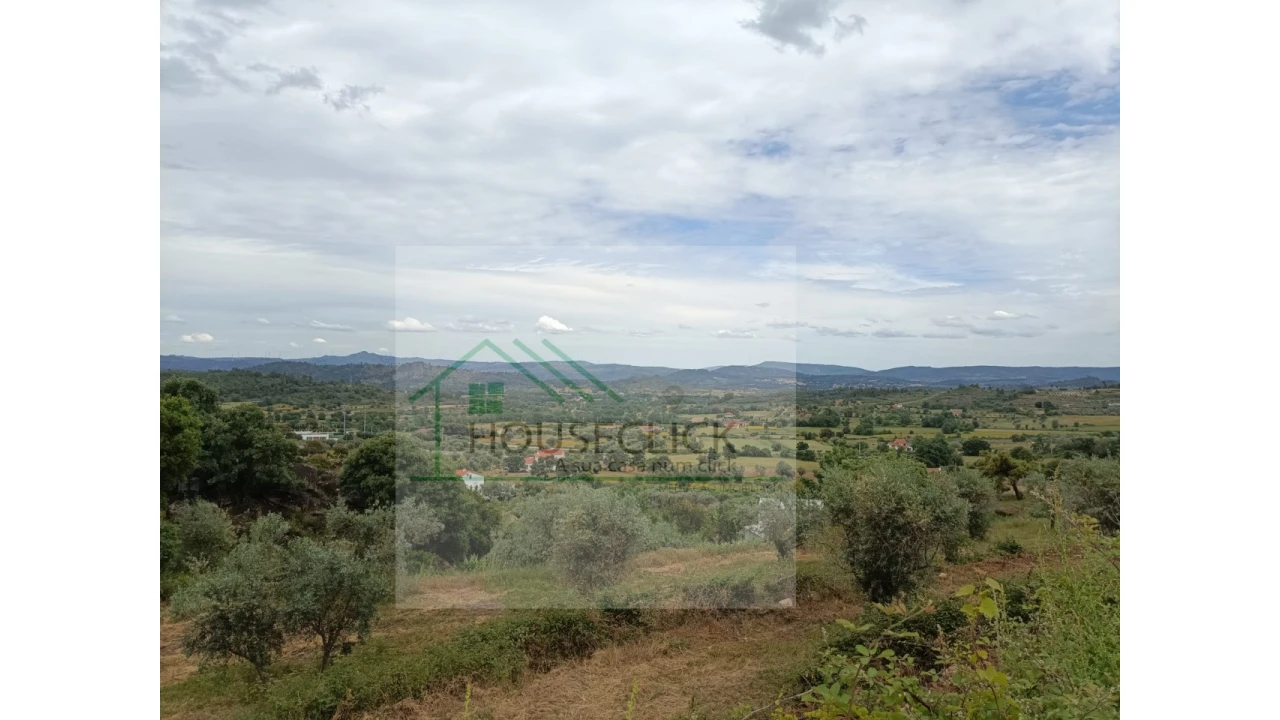 Terreno para Venda em Belmonte e Colmeal da Torre Foto 1