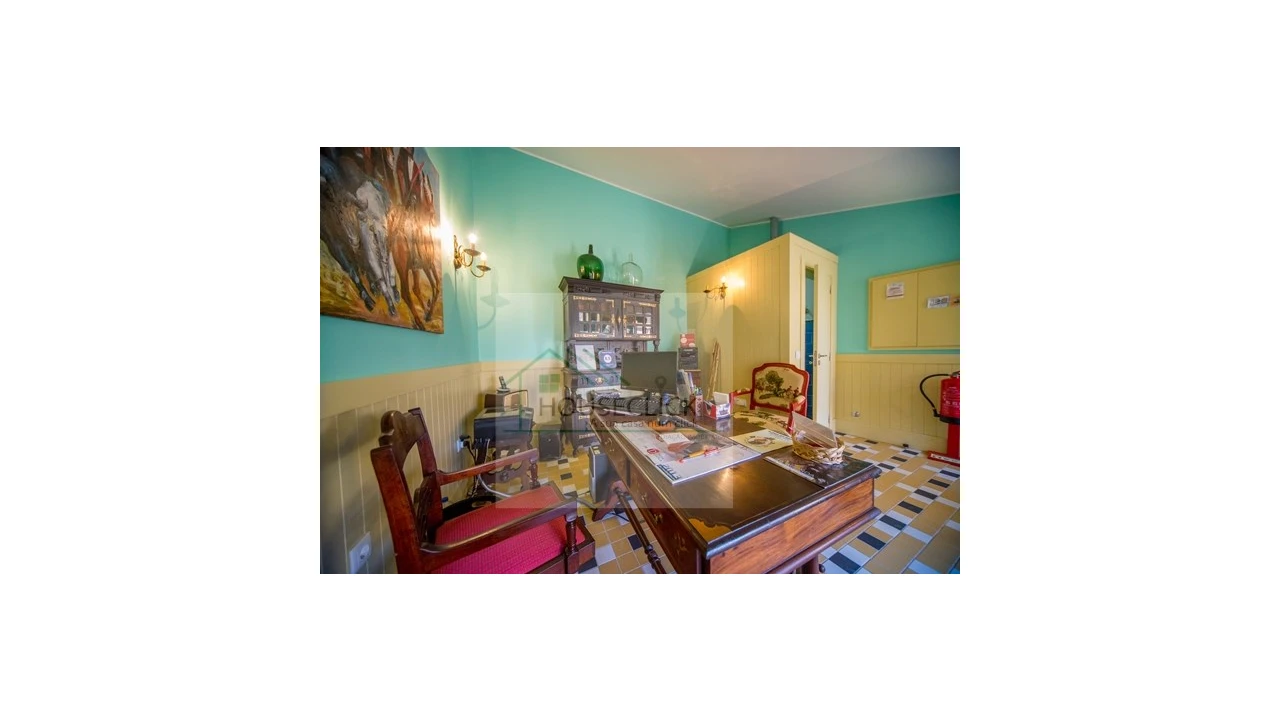 Moradia T6 para Venda em Aldeia do Bispo Foto 3