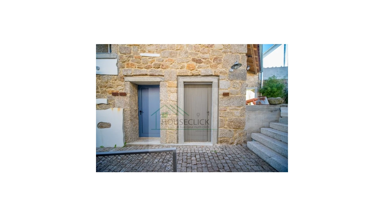 Moradia T6 para Venda em Aldeia do Bispo Foto 11