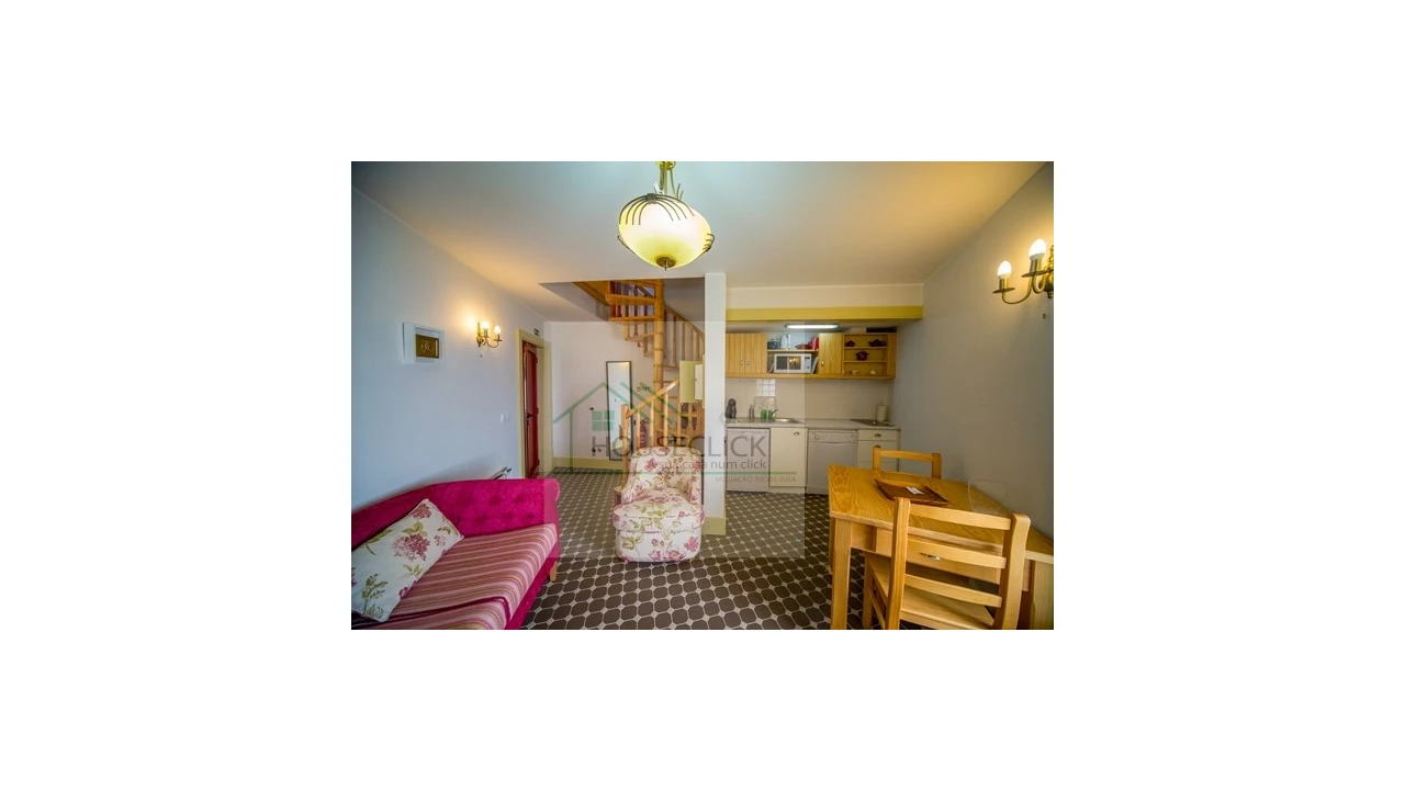 Moradia T6 para Venda em Aldeia do Bispo Foto 16