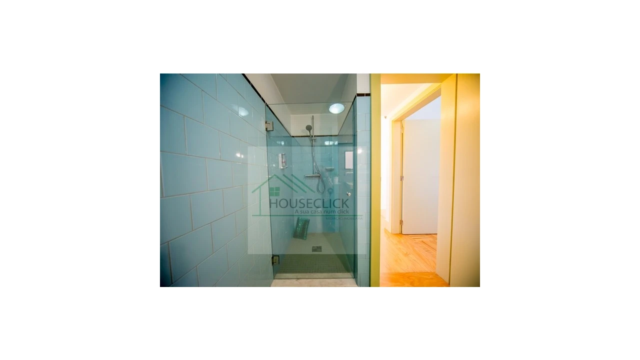 Moradia T6 para Venda em Aldeia do Bispo Foto 42