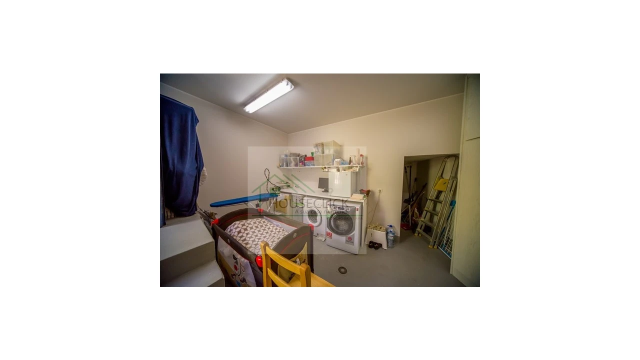 Moradia T6 para Venda em Aldeia do Bispo Foto 51