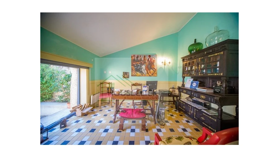 Moradia T6 para Venda em Aldeia do Bispo Foto 5