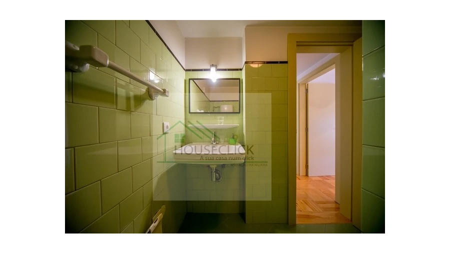 Moradia T6 para Venda em Aldeia do Bispo Foto 25