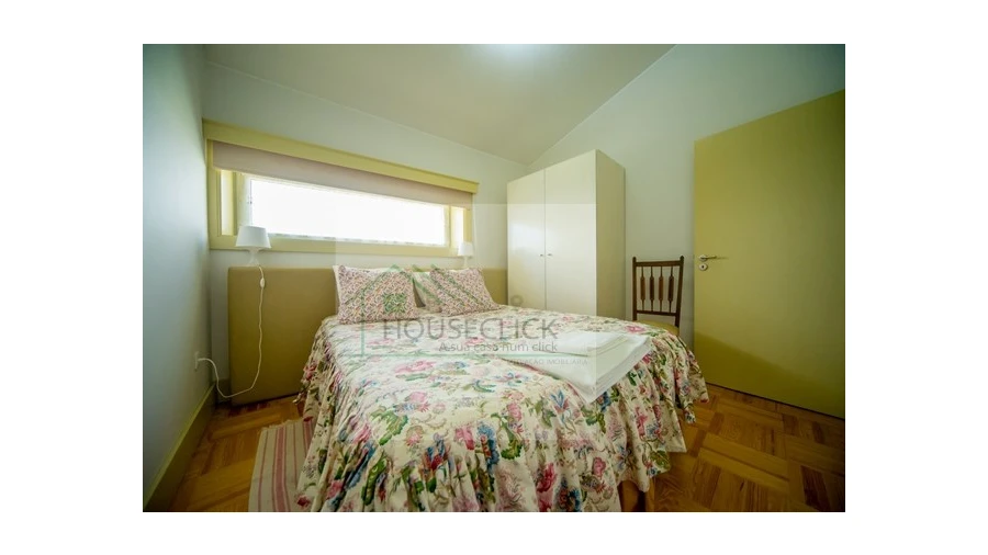 Moradia T6 para Venda em Aldeia do Bispo Foto 29