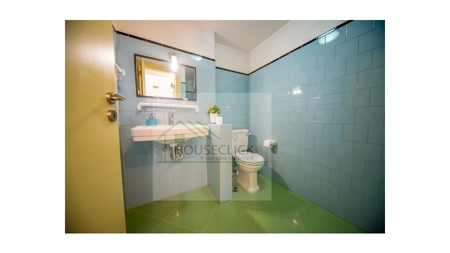 Moradia T6 para Venda em Aldeia do Bispo Foto 40