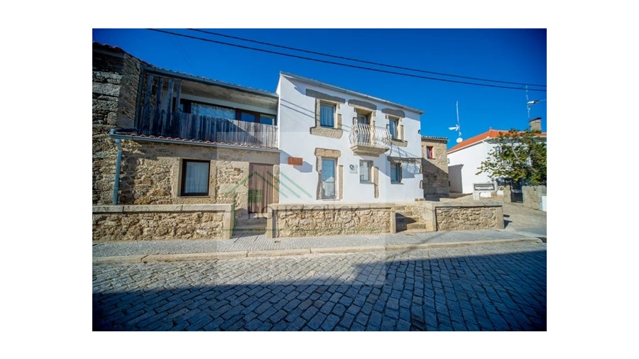 Moradia T6 para Venda em Aldeia do Bispo