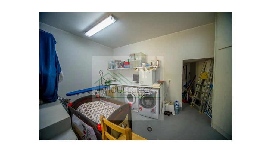 Moradia T6 para Venda em Aldeia do Bispo Foto 50