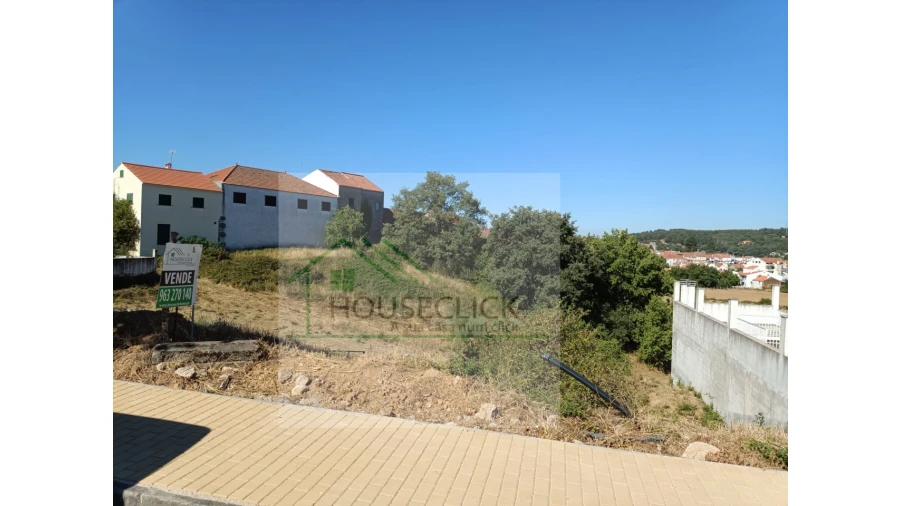 Terreno para Venda em Sabugal e Aldeia de Santo António Foto 4
