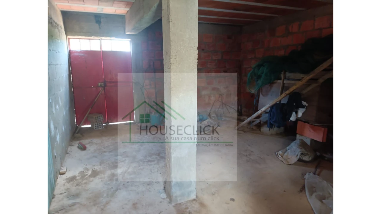 Armazém para Venda em Três Povos Foto 9