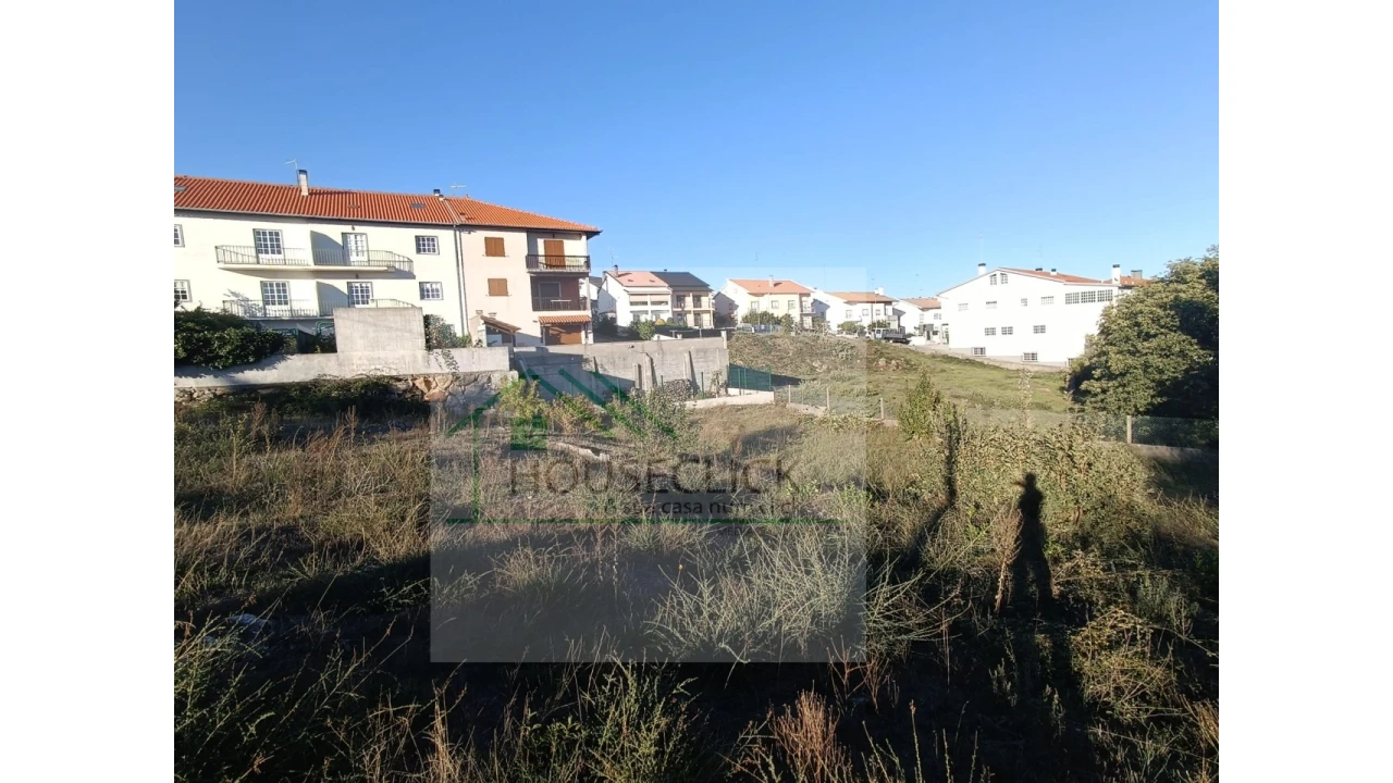 Terreno para Venda em Guarda Foto 1