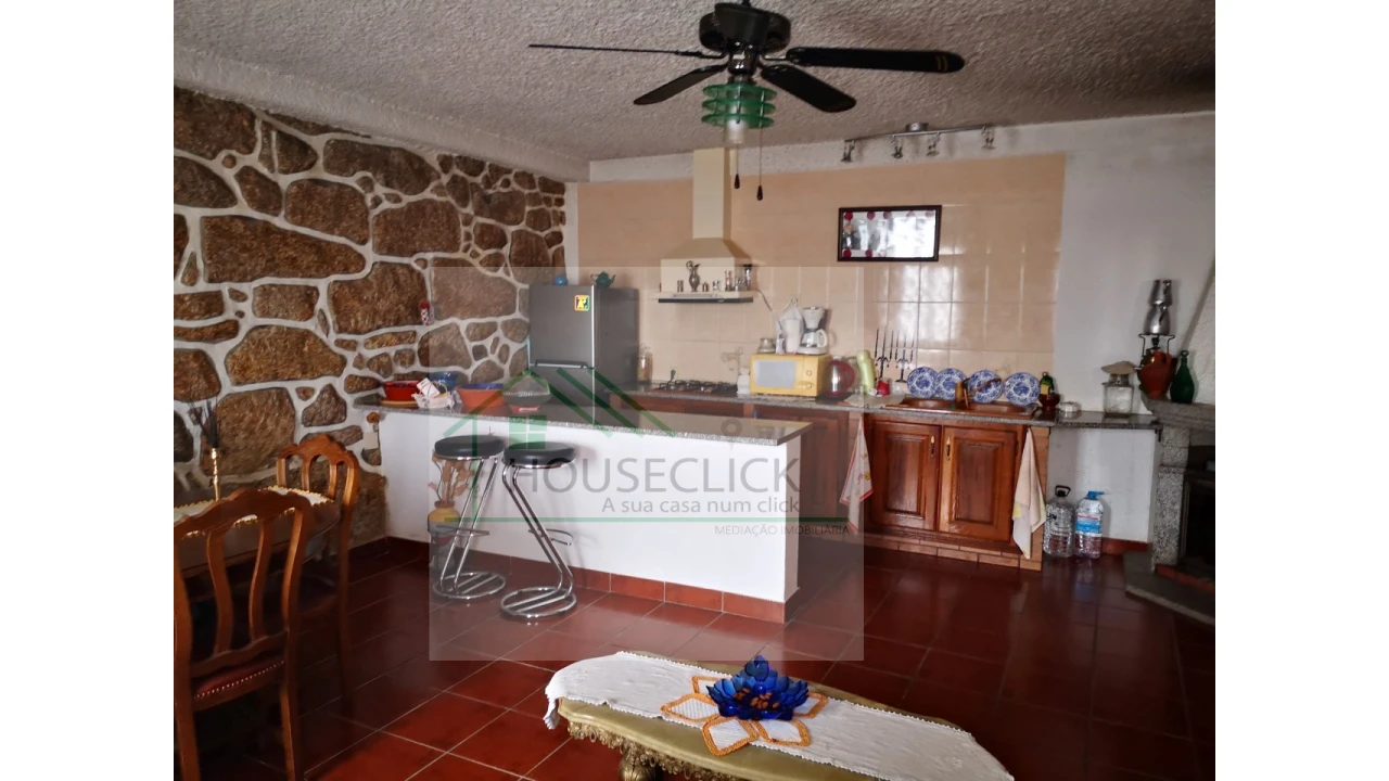 Moradia para Venda em Bendada Foto 9