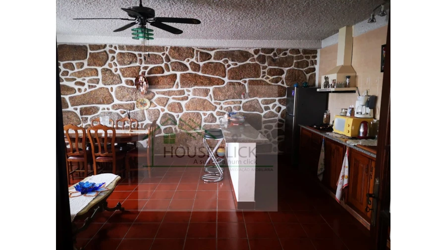 Moradia para Venda em Bendada Foto 13