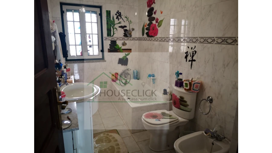 Moradia para Venda em Bendada Foto 4