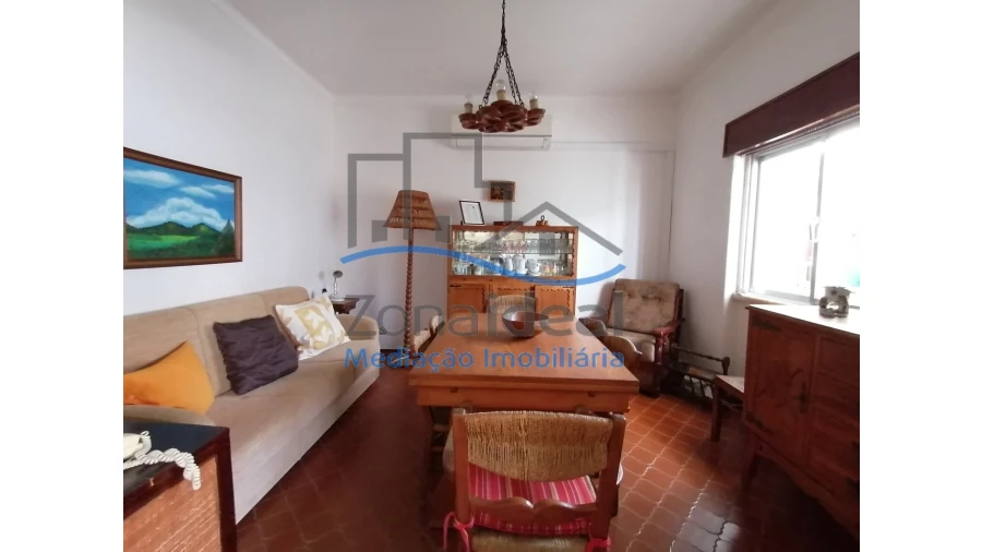 Moradia T5 para Venda em Carregado e Cadafais Foto 16