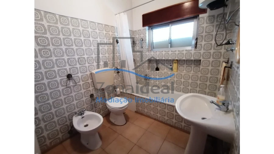 Moradia T5 para Venda em Carregado e Cadafais Foto 19