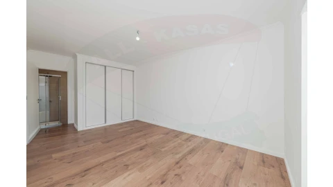 Moradia T3 para Venda em Ericeira