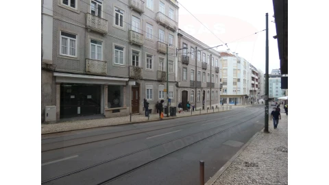 Loja para Venda em Arroios
