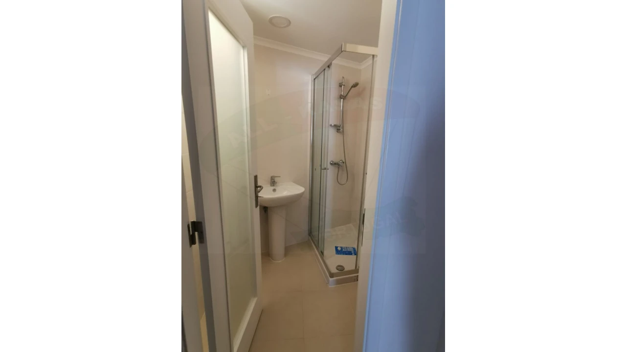 Prédio para Venda em Arroios Foto 15