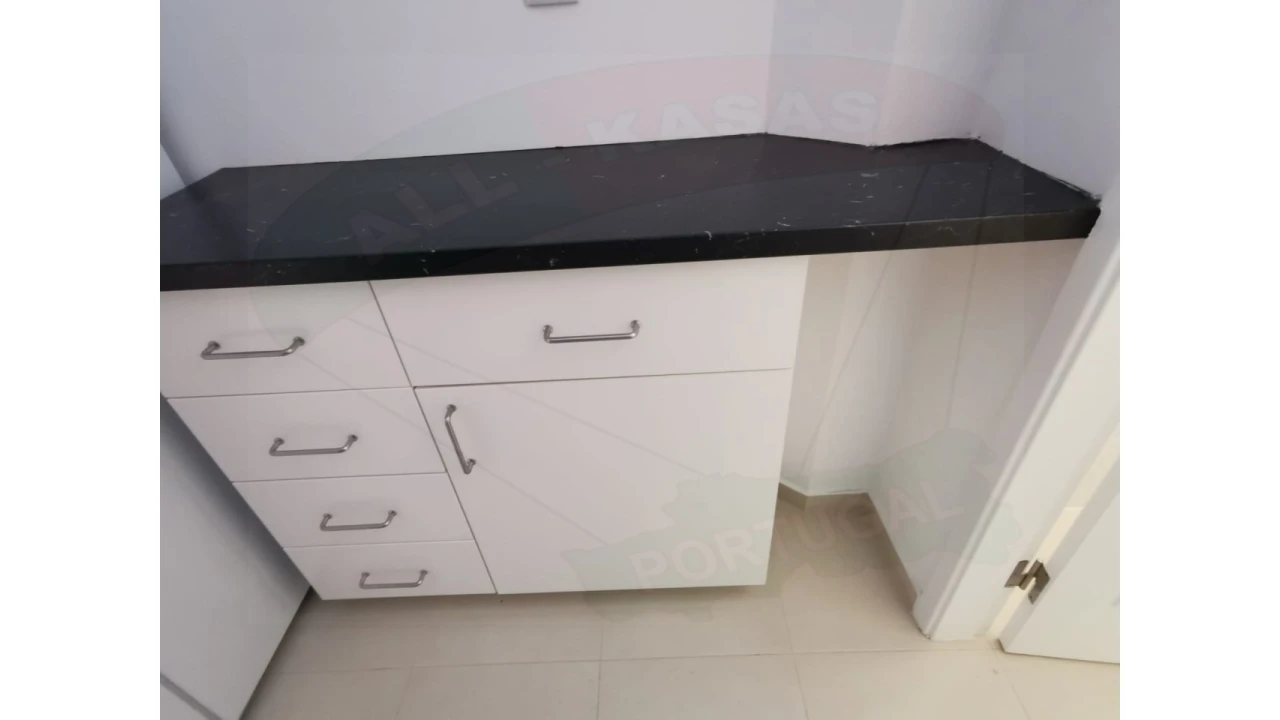 Prédio para Venda em Arroios Foto 9