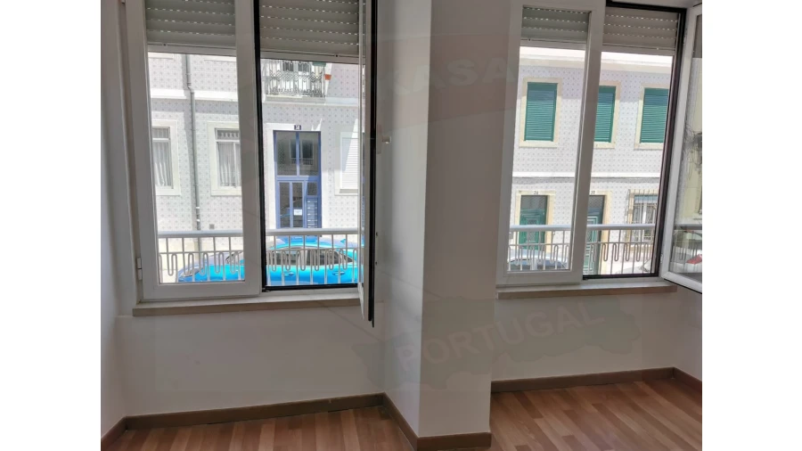 Prédio para Venda em Arroios Foto 5