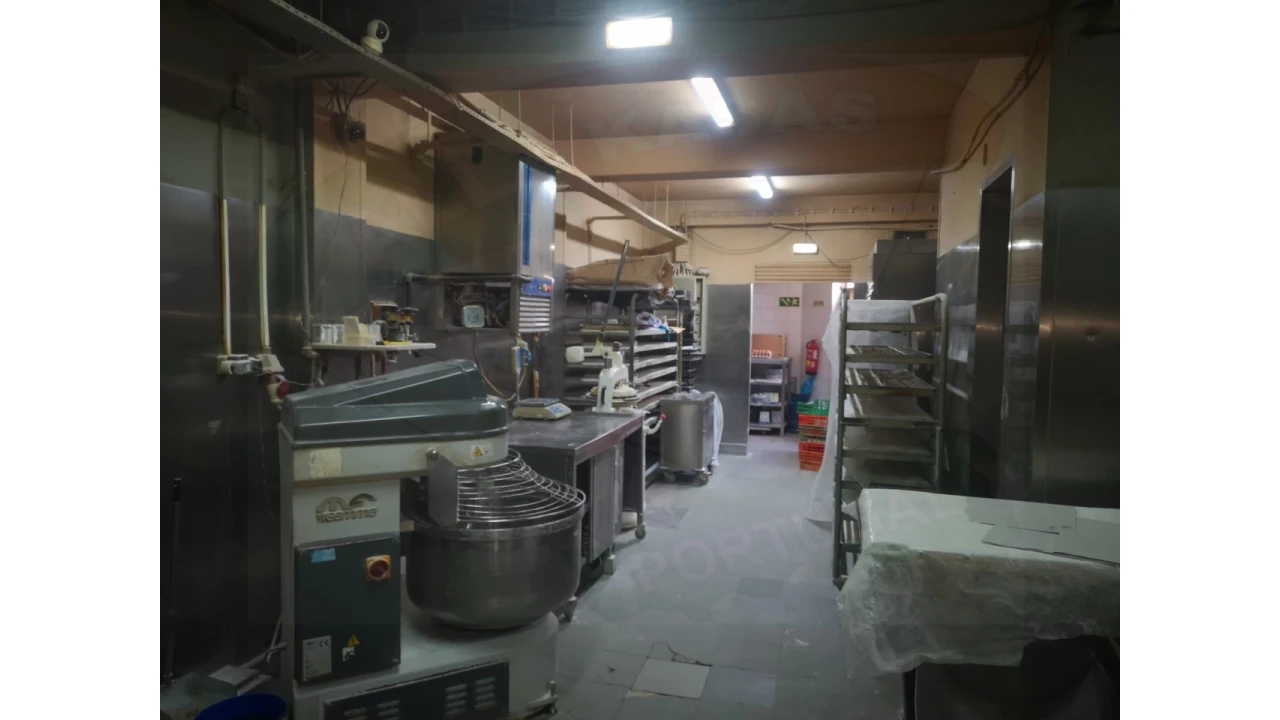 Negócio para Venda em Encosta do Sol Foto 6