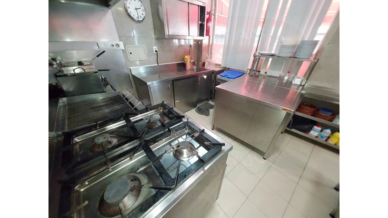 Negócio para Cedência de Quotas em Encosta do Sol Foto 13