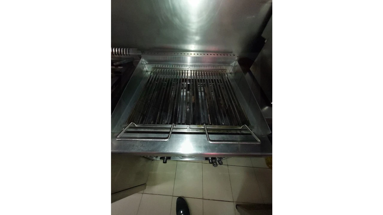 Negócio para Cedência de Quotas em Encosta do Sol Foto 16