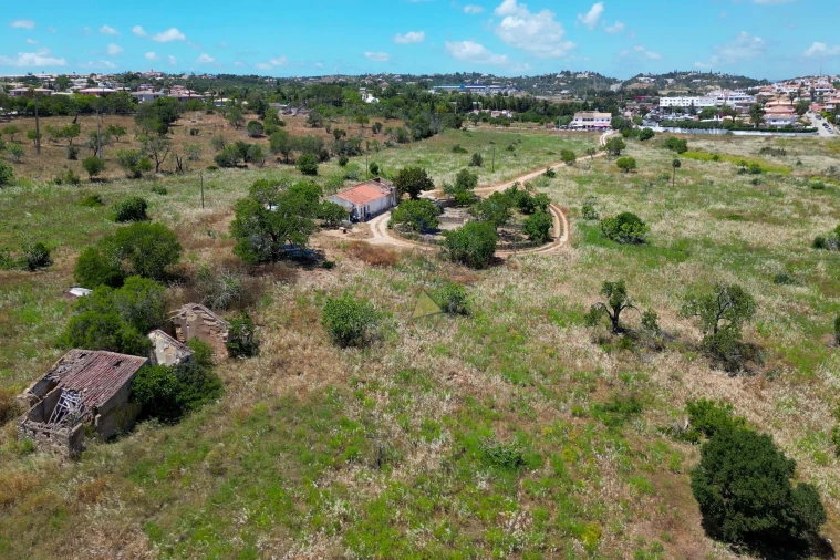 Terreno para Venda em Lagos (São Sebastião e Santa Maria) Foto 19