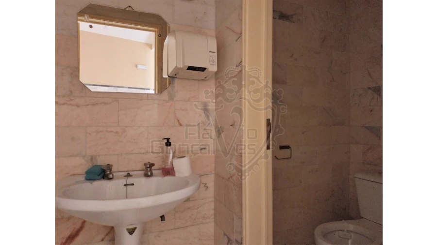 Loja para Venda em Estremoz (Santa Maria e Santo André) Foto 7