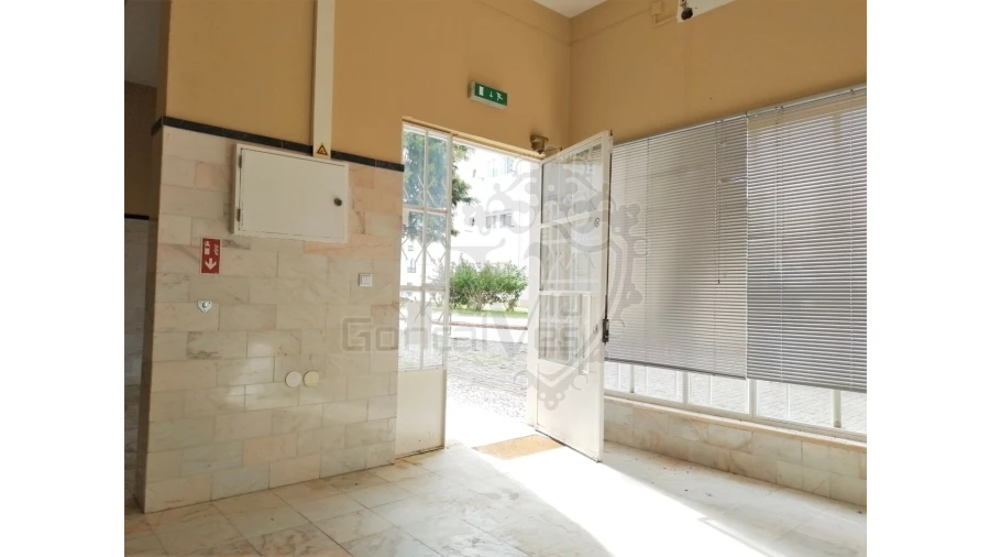 Loja para Venda em Estremoz (Santa Maria e Santo André) Foto 10