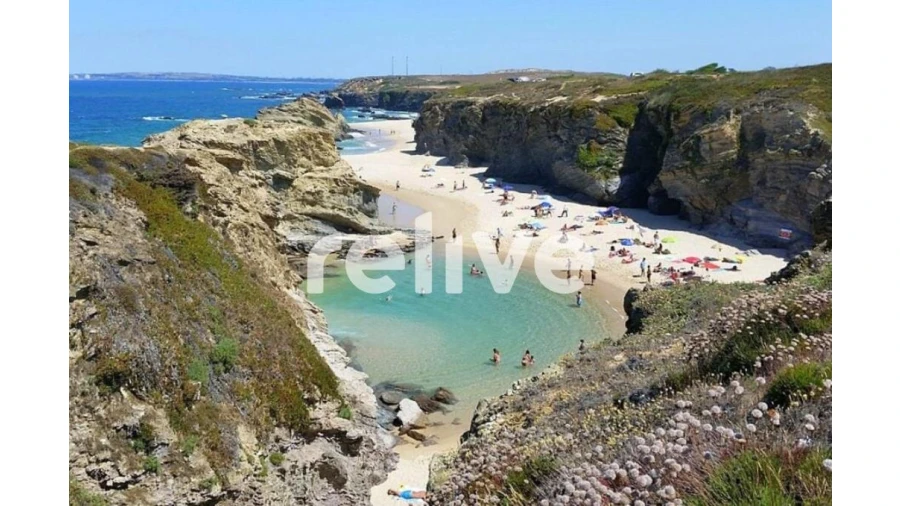 Apartamento T3 para Venda em Porto Covo Foto 18