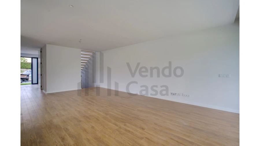 Moradia T3 para Venda em Palmeira Foto 29