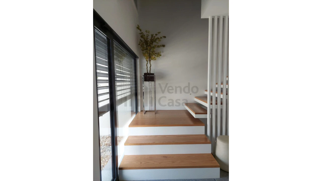 Moradia T3 para Venda em Palmeira Foto 44